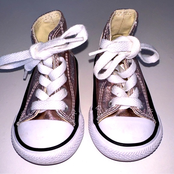 Converse size 4 Rose Gold High Tops - Picture 5 of 6